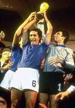 意甲：体育米兰输给那波利.