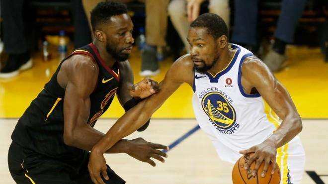 轻装上阵夺银牌 土耳其射击选手网上爆红